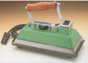 snooker table iron
