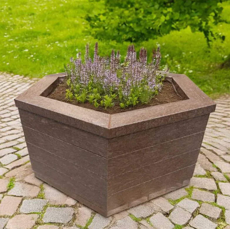 Outdoor Hexagonal Recycled Plastic Planter Outdoor Hexagonal Recycled Plastic Planter