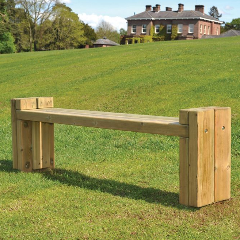 Outdoor Traditional Wooden Bench Outdoor Traditional Wooden Bench