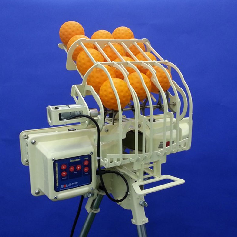 Automatic junior cricket machine