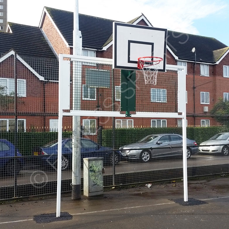 Anti Vandal Park Weather Shelter